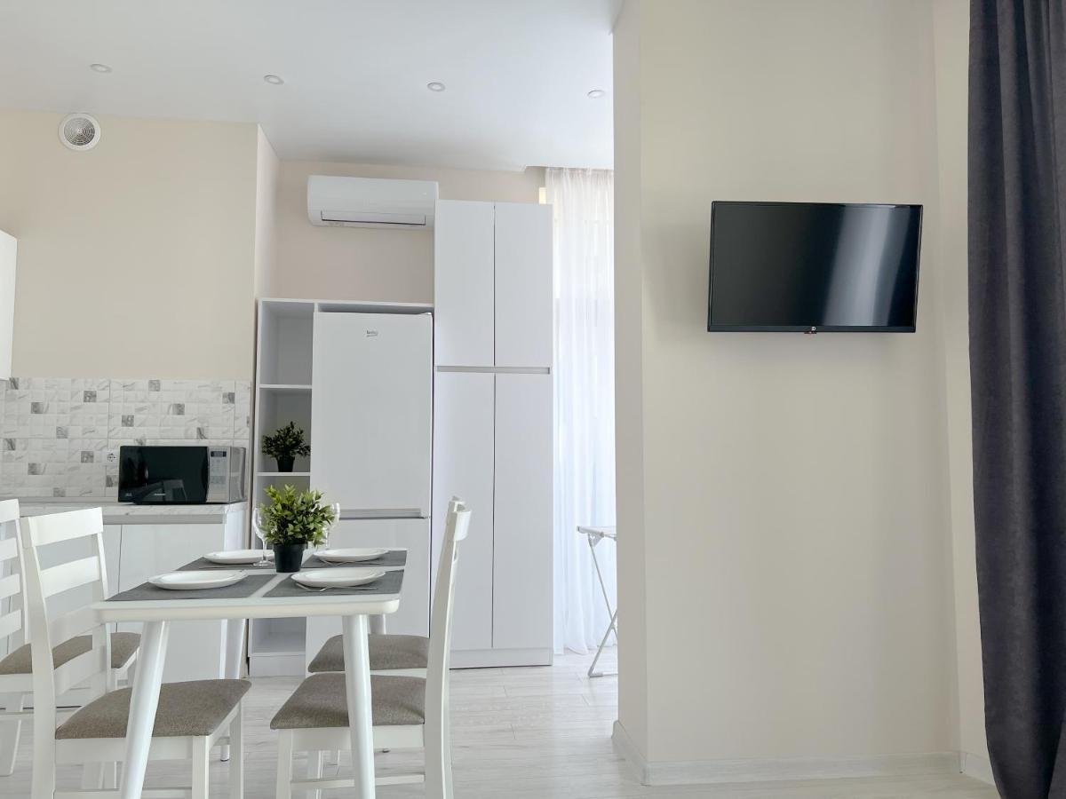 Dendrarium Park, 1Bd Apartment With Living Room Kischinau Exterior foto